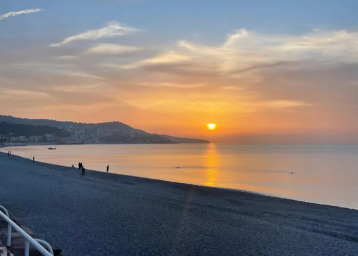 Cosy A Proche Plages * 니스